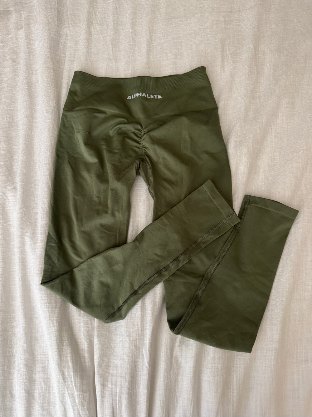 Alphalete Amplify Leggings - Medium/Dusty Green